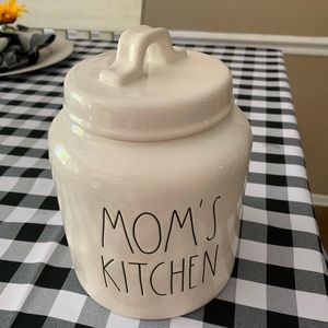 Rae Dunn “Moms Kitchen”